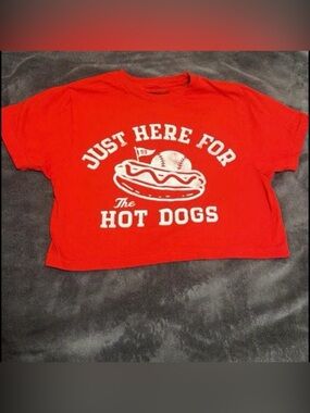 Sugar Flower Just Here For the Hotdogs Crop Top T Shirt Size Small